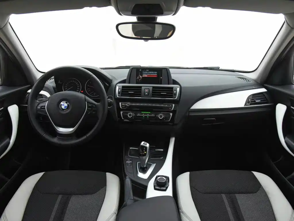 BMW 1 Series (Import) — миниатюра 10