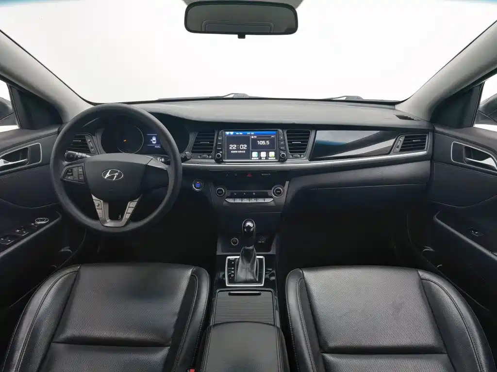 Hyundai Mistra — миниатюра 5