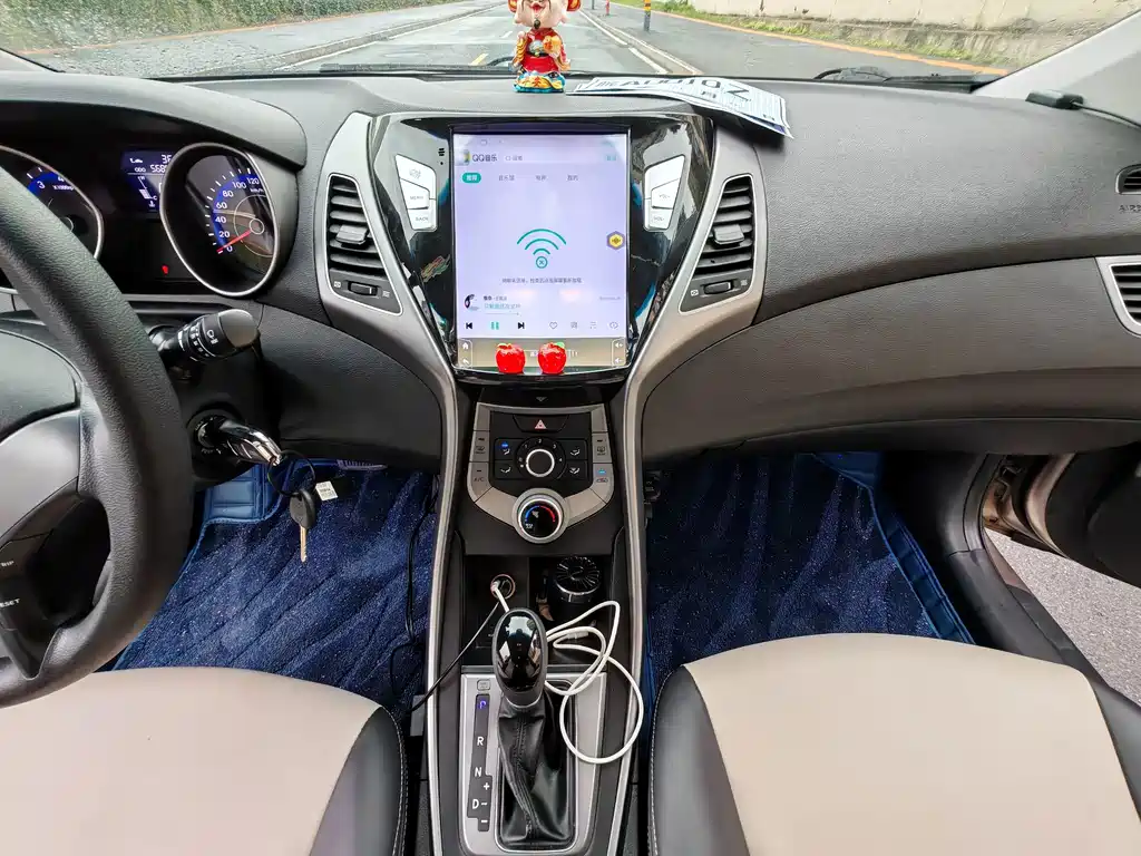 Hyundai Elantra Langdong — миниатюра 17