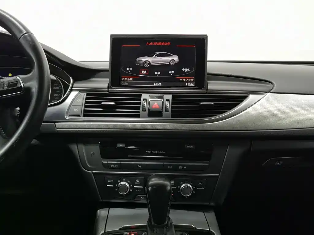 Audi A6L — миниатюра 12