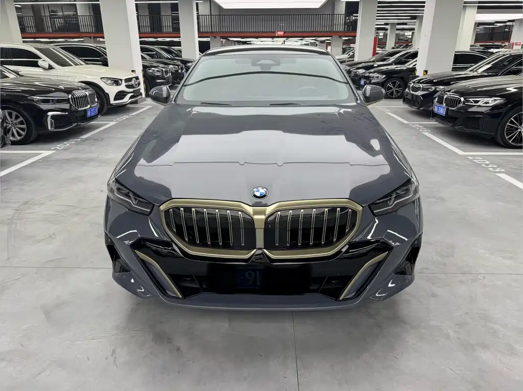 BMW 5 Series 5 2024 530Li Lead M Sport