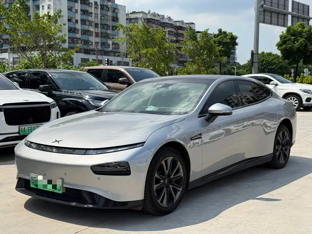 XPeng P7