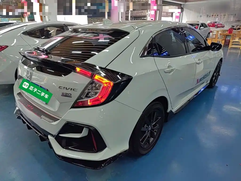 Honda Civic — миниатюра 7