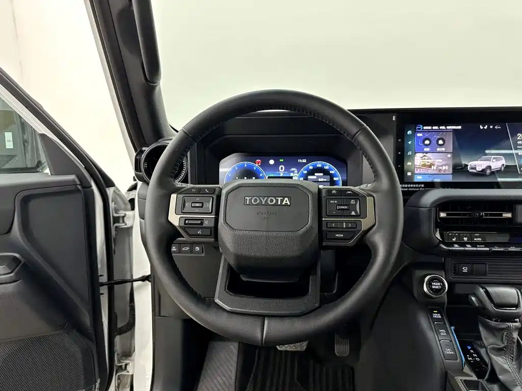 Toyota Prado — миниатюра 15