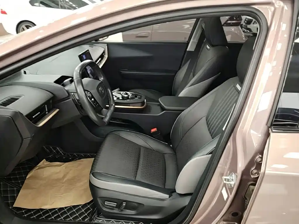 Toyota bZ3 — миниатюра 5