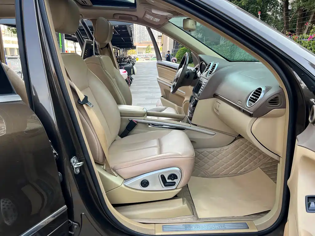 Mercedes-Benz GL 2011 GL 350