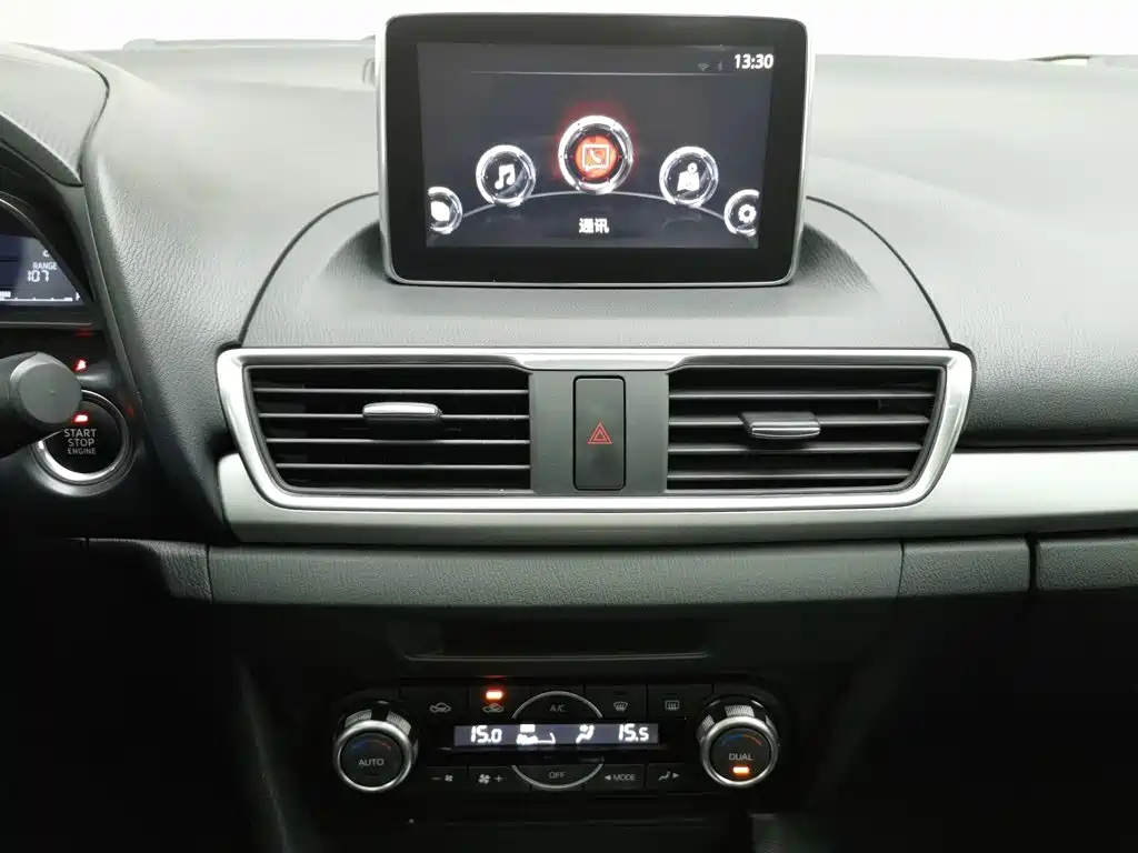 Mazda 3 Axela — миниатюра 12