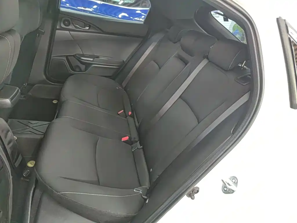 Honda Civic — миниатюра 17