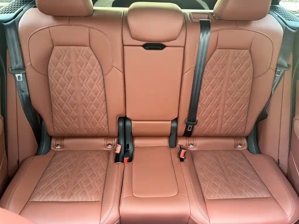 Audi Q5L 2026 2.0T Luxury