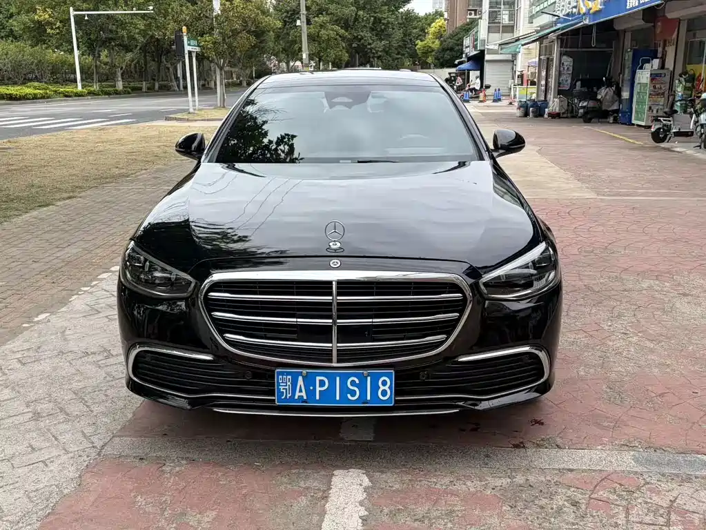Mercedes-Benz S-Class — миниатюра 2