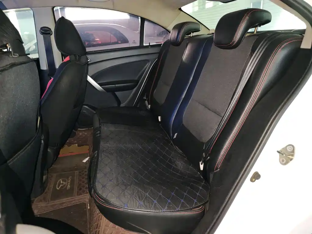 Kaiyi C3 1.5L AMT Gold Diamond Edition, фото 17