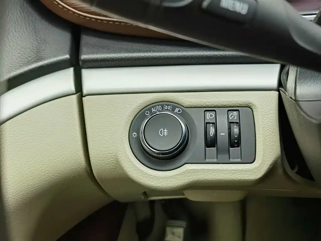 Buick GL8 — миниатюра 21