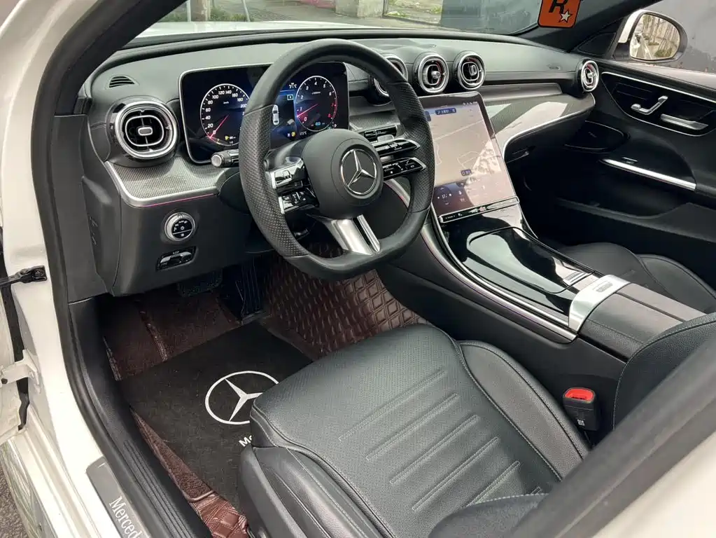 Mercedes-Benz C-Class — миниатюра 5