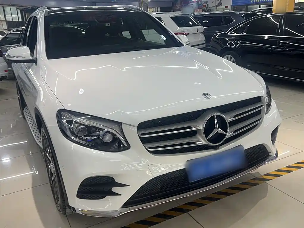 Mercedes-Benz GLC 2018 GLC 300 4MATIC