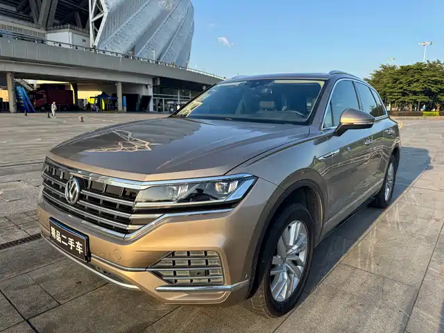 Volkswagen Touareg