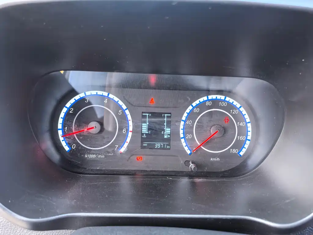 CHANGAN CHANGAN RUIXING M60