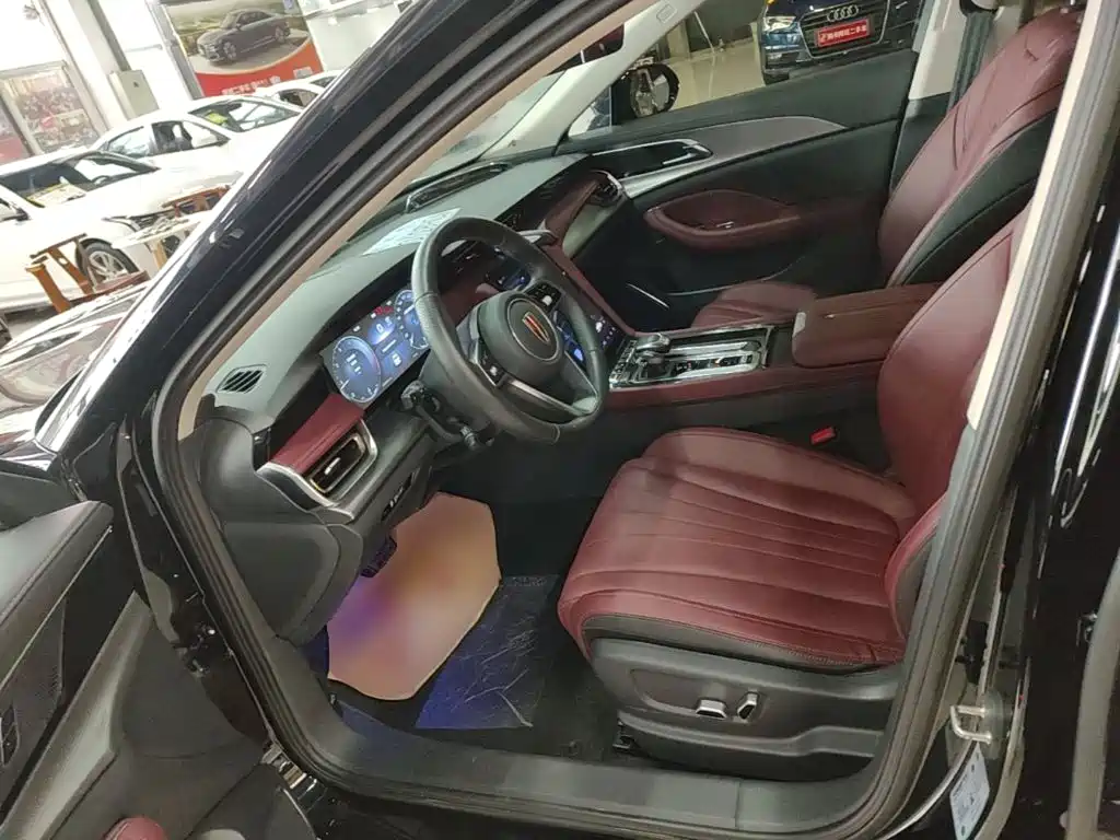 Hongqi Hongqi H5 — миниатюра 15