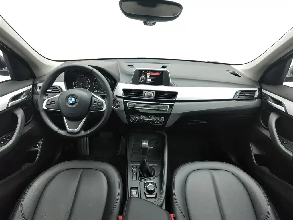 BMW X1 2016 sDrive18Li Premium