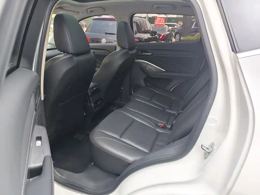 WEI PAI WEI BRAND VV6