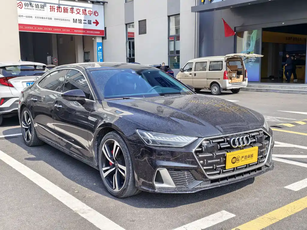 Audi A7L 2024 — фото 3