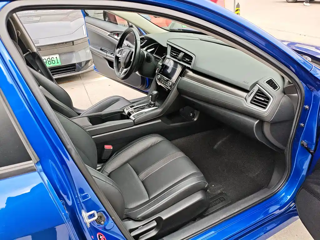Honda Civic 2019 220TURBO CVT VI