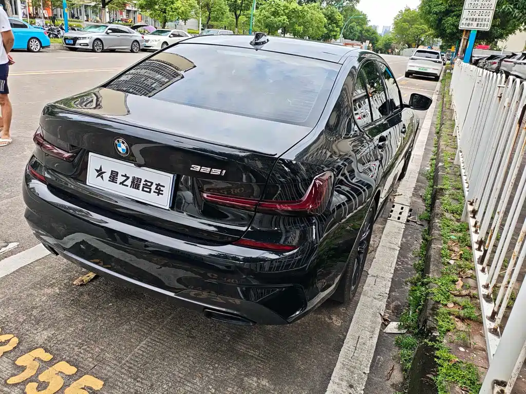 BMW 3 Series — миниатюра 5