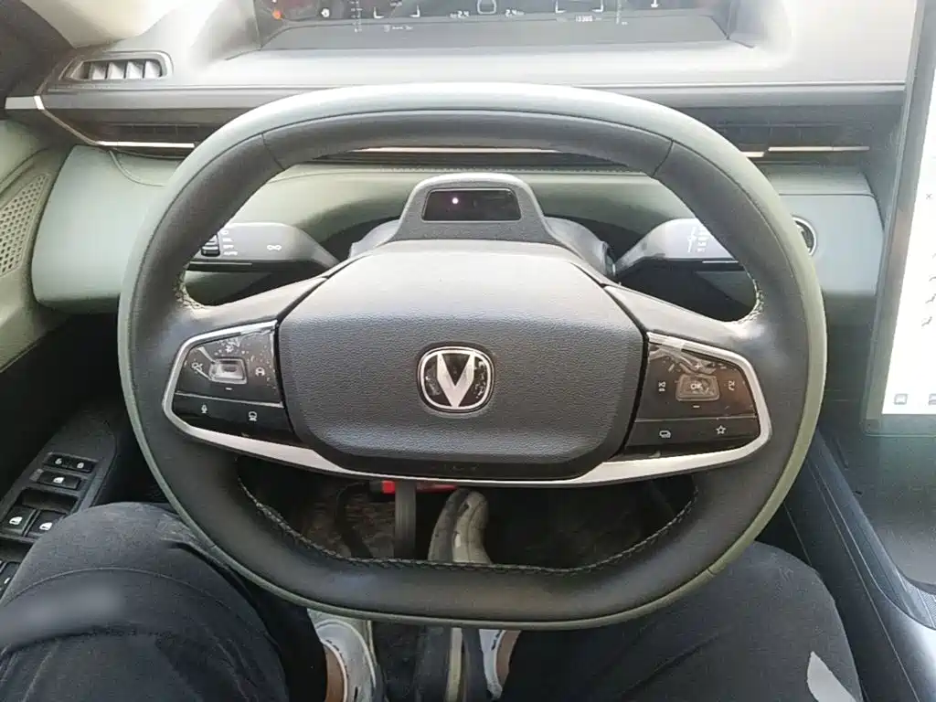 Changan Yida — миниатюра 11