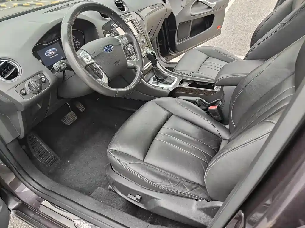 Ford Mondeo Zhisheng — миниатюра 10