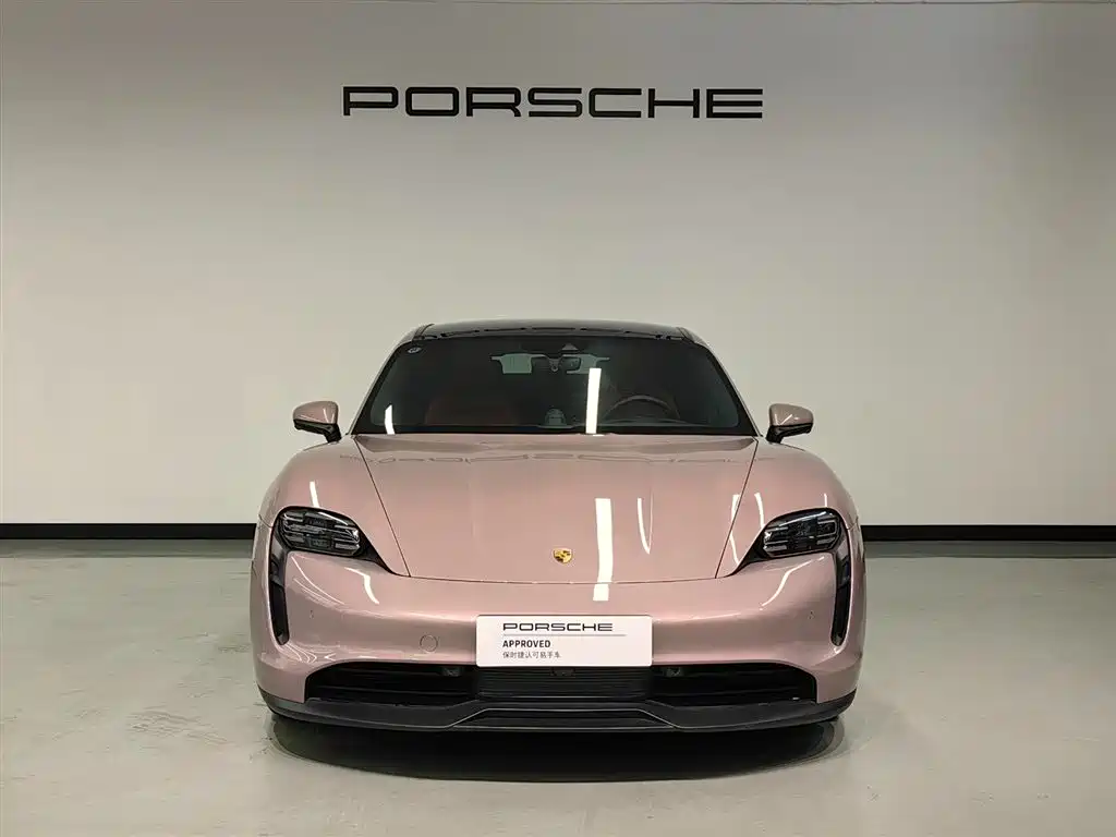 Porsche Taycan — миниатюра 17