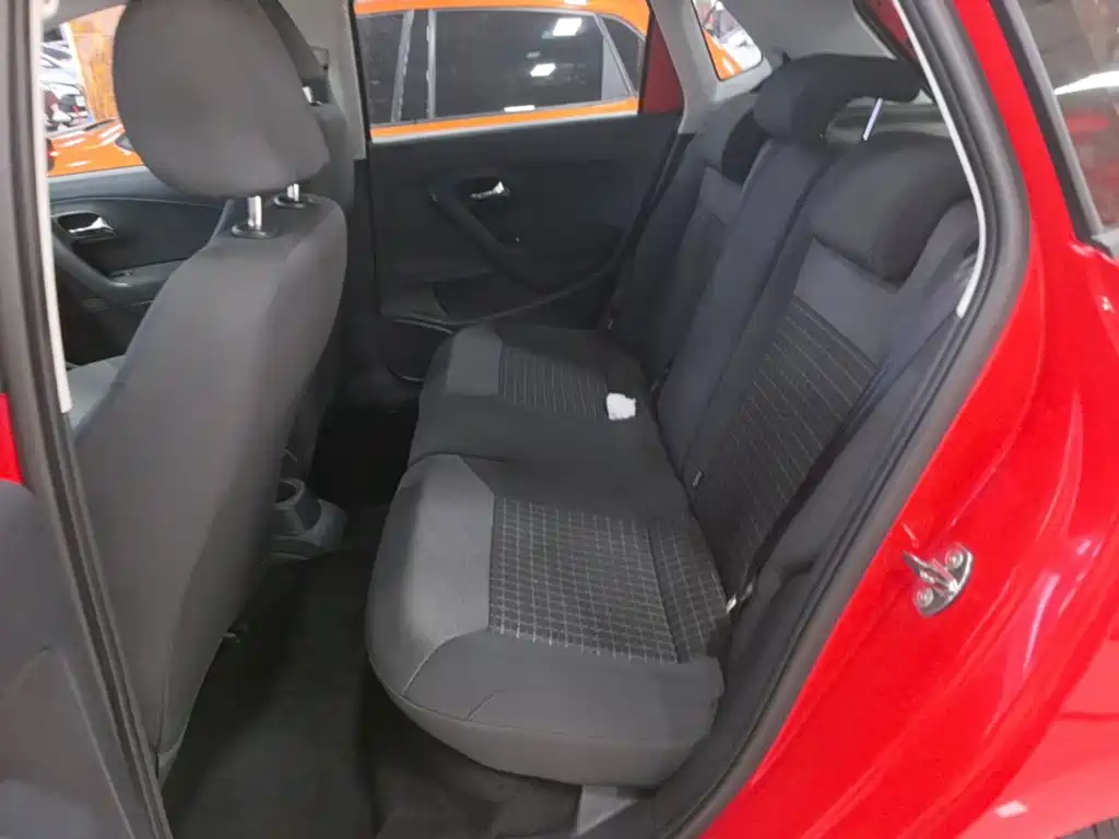 Volkswagen Polo — миниатюра 17