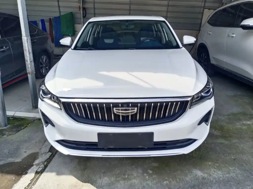 Geely Emgrand — миниатюра 2
