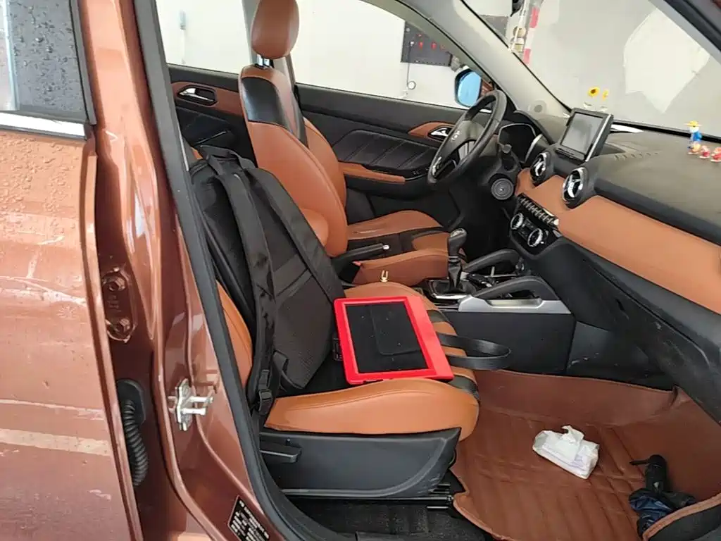 BAIC Senova X35 — миниатюра 25