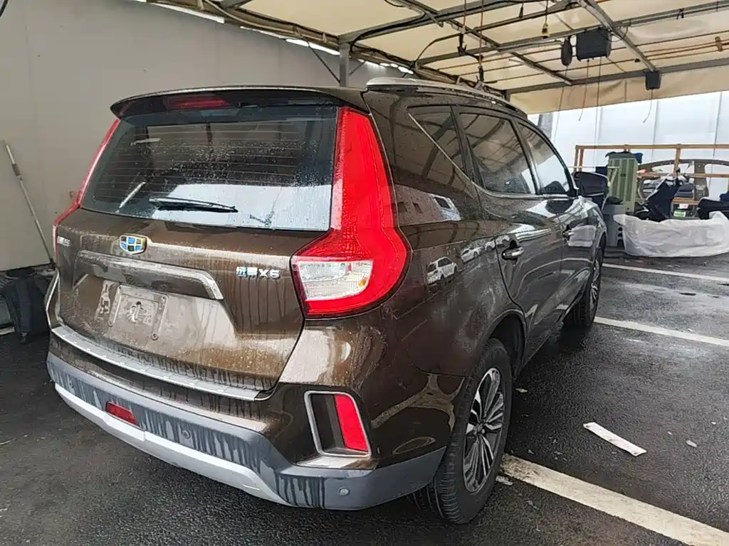 Geely Vision X6 — миниатюра 7