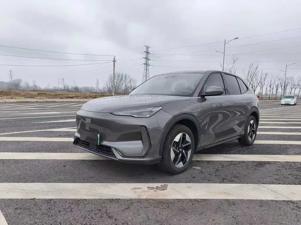 GEELY GALAXY GALAXY E5