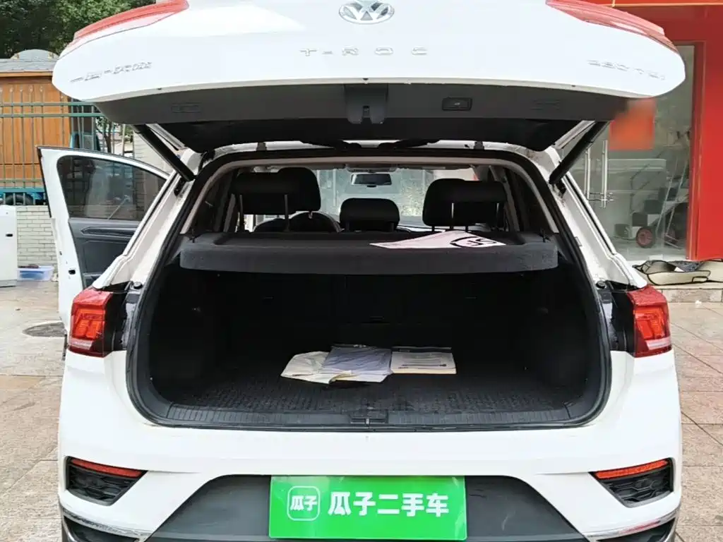 Volkswagen T-Roc — миниатюра 19