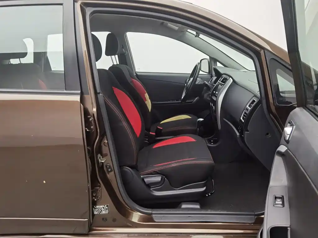 Suzuki Liana A6 Hatchback 1.5L automatic imagination type, фото 23