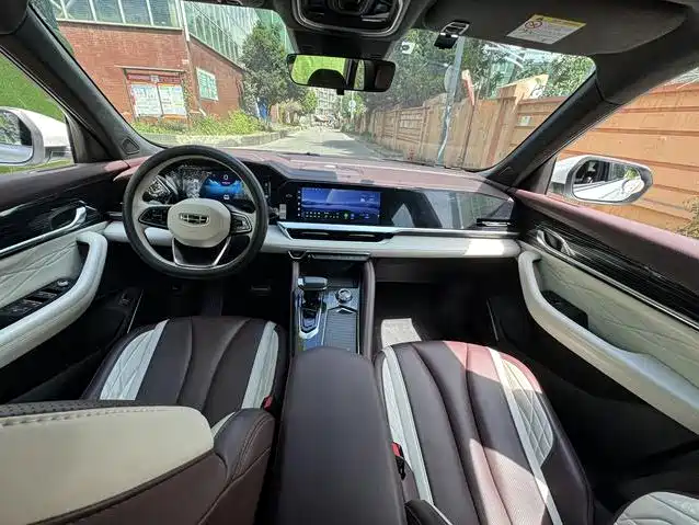 Geely Xingyue L — миниатюра 10