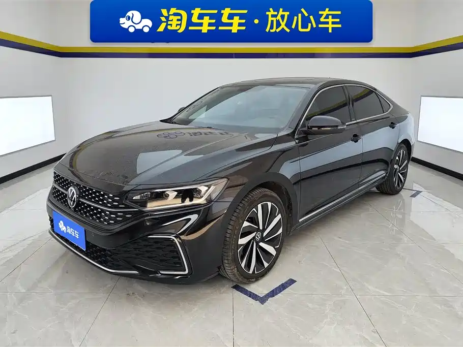 Volkswagen Passat 2023