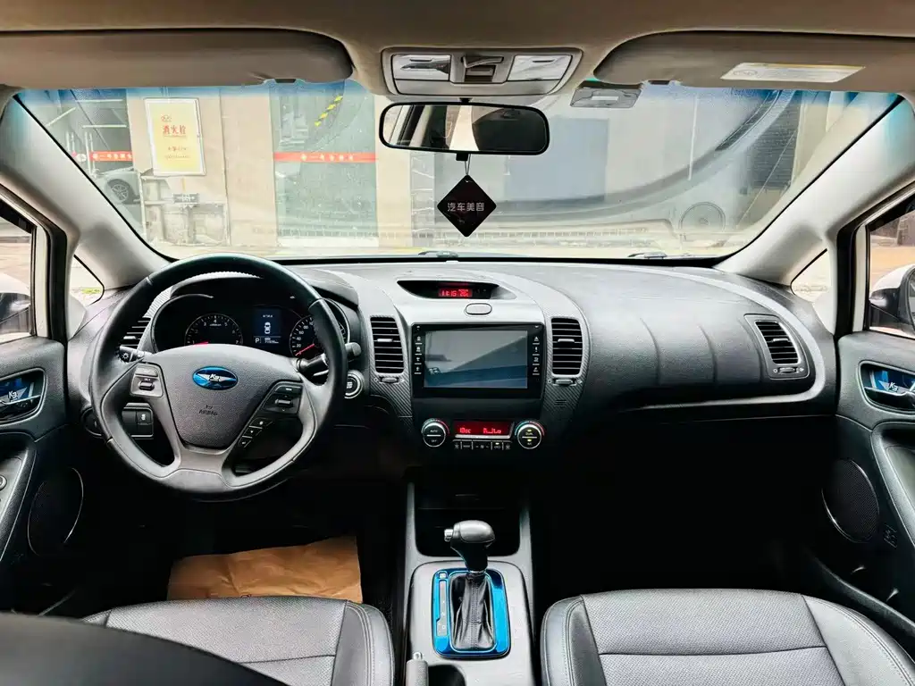 Kia K3 — миниатюра 7