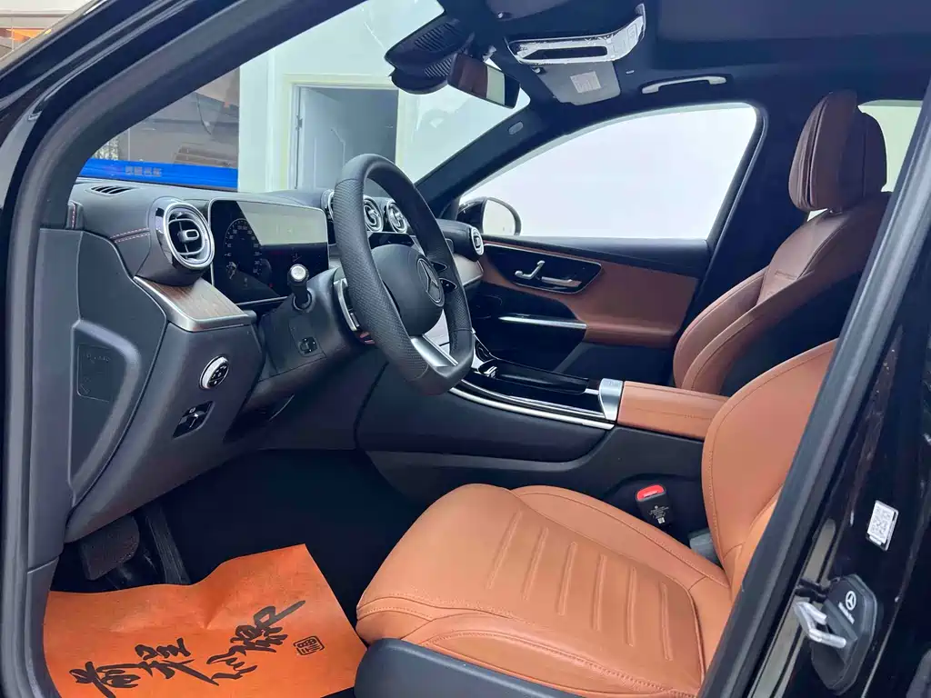 Mercedes-Benz GLC 2025 GLC 300 L 4MATIC 5 мест