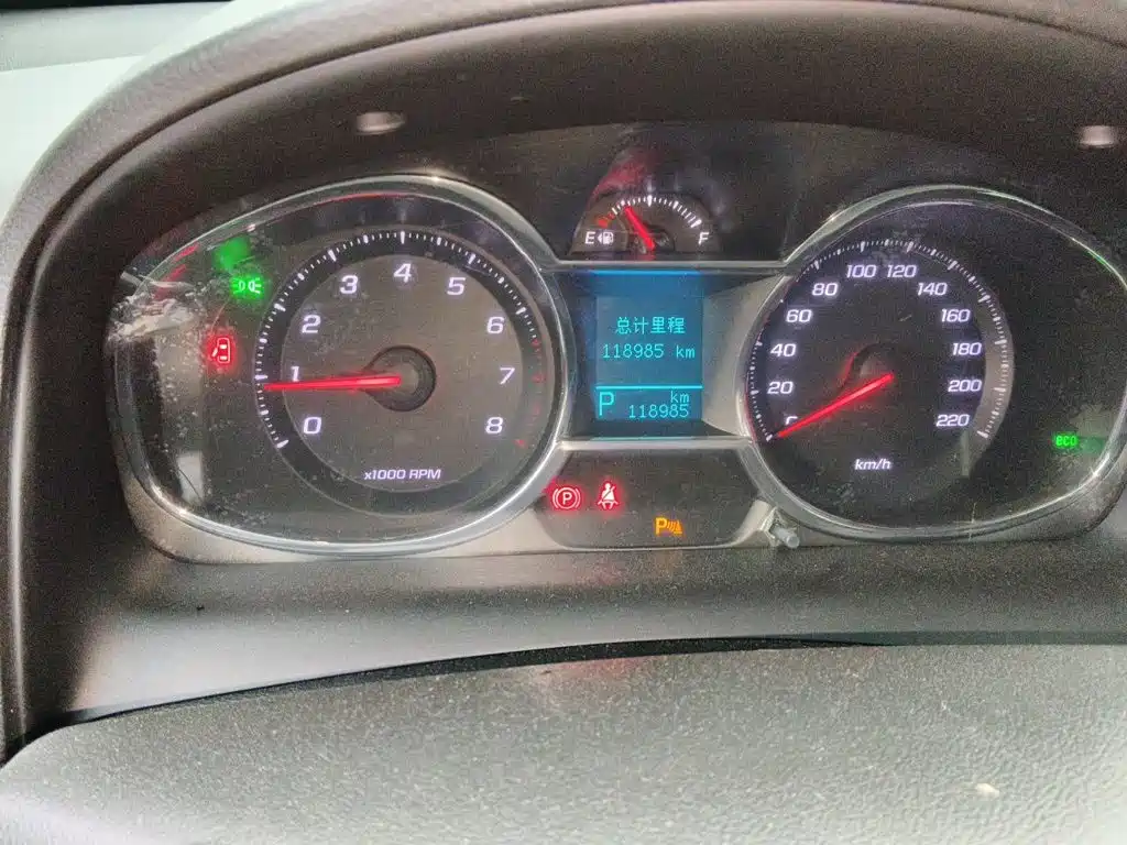 Chevrolet Captiva — миниатюра 13