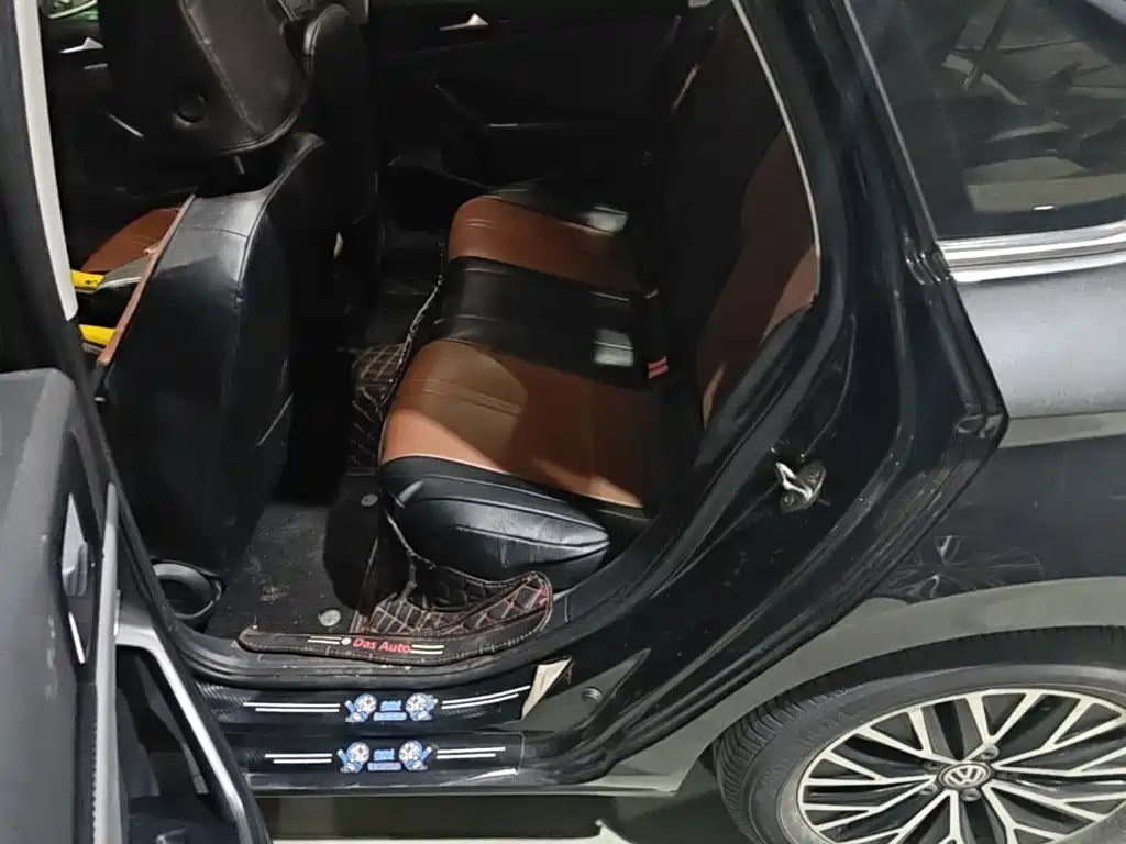 Volkswagen Sagitar — миниатюра 13