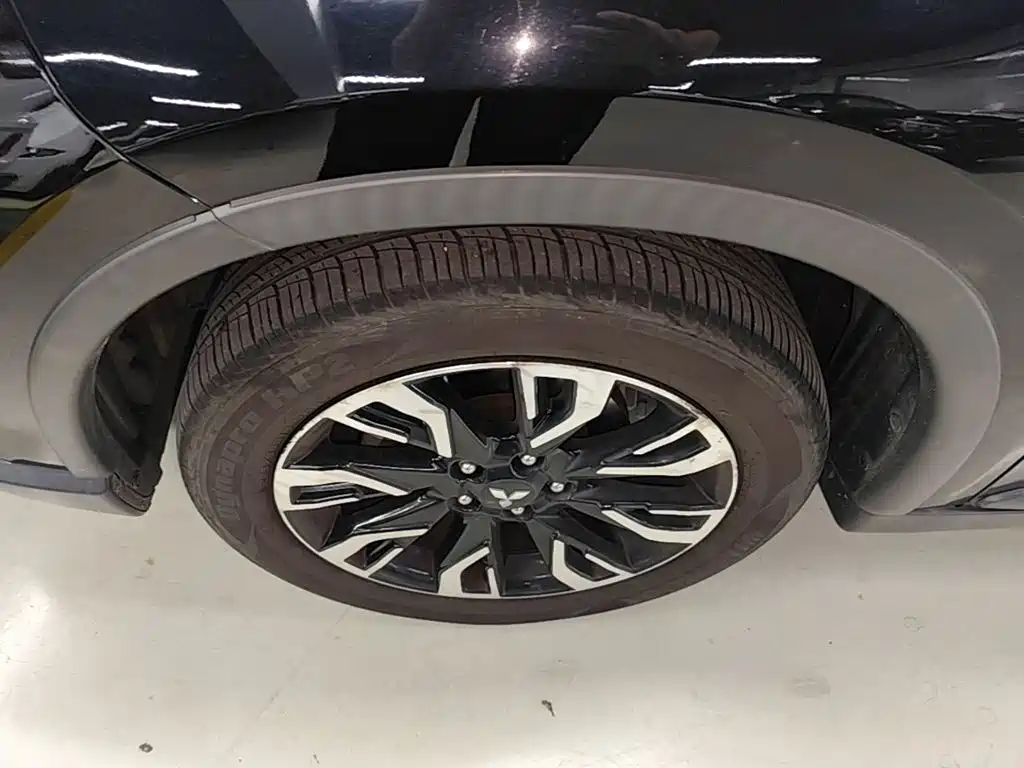 Mitsubishi Outlander — миниатюра 23