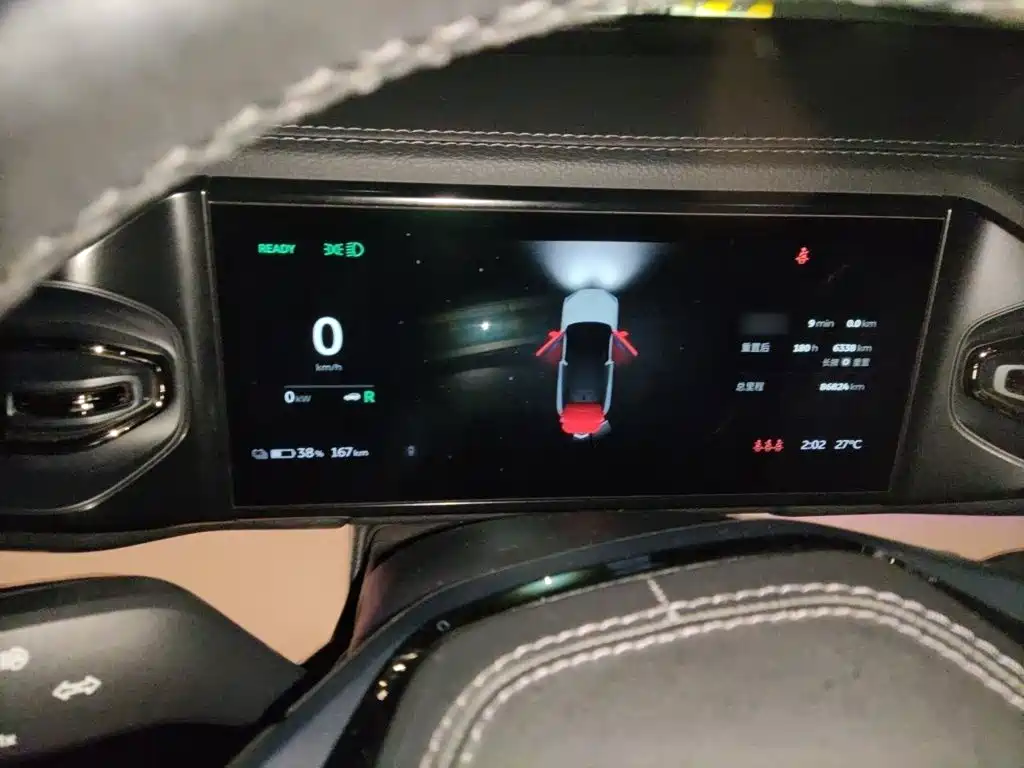 NIO ES6 — миниатюра 4