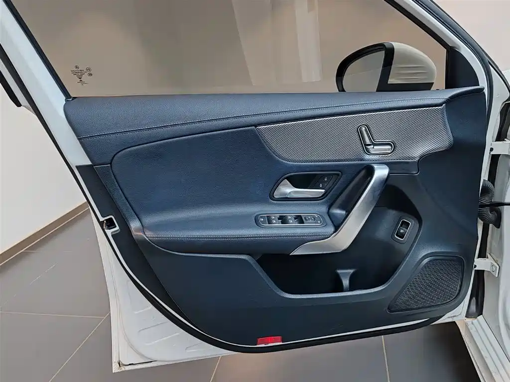 Mercedes-Benz A-Class A 2021 A 180 L Sport