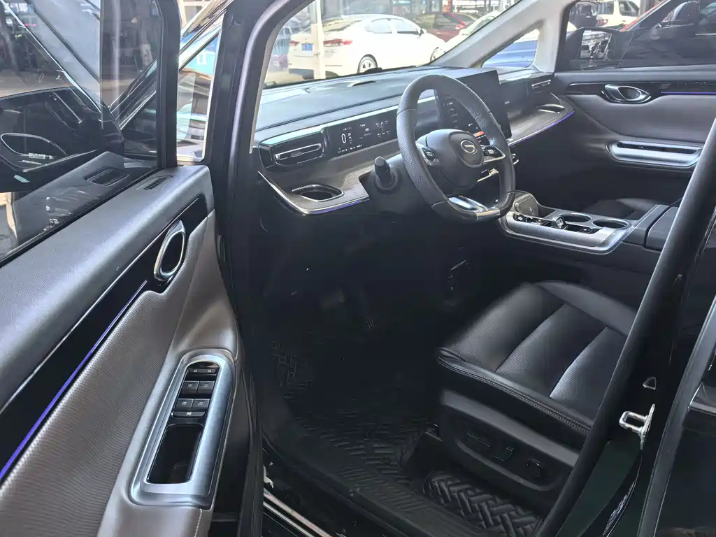 GAC TRUMPCHI E8 NEW ENERGY