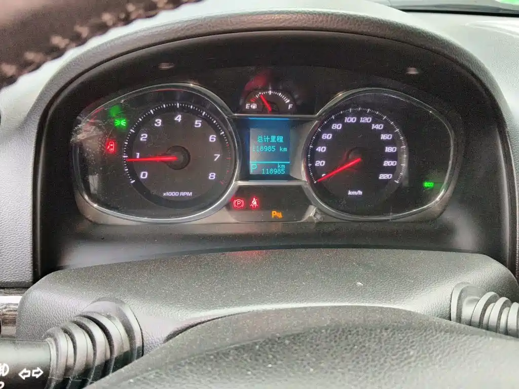 Chevrolet Captiva — миниатюра 12