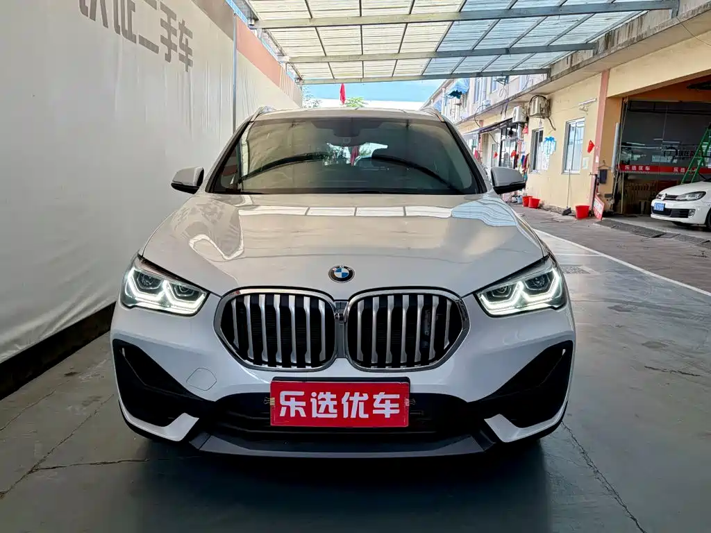 BMW X1 2022 — фото 2