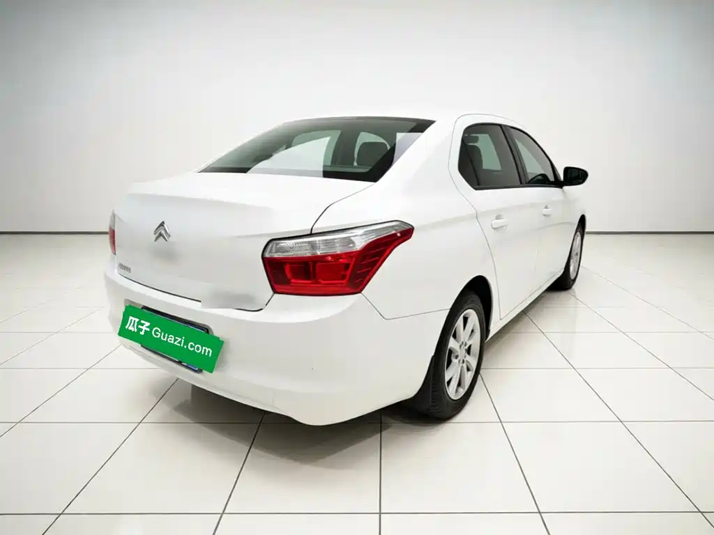Citroen Elysee — миниатюра 6