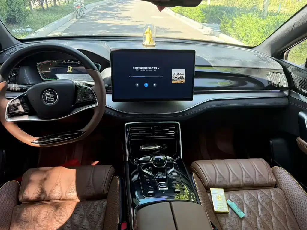 BYD Tang 2023 DM-i Champion 112KM Luxury